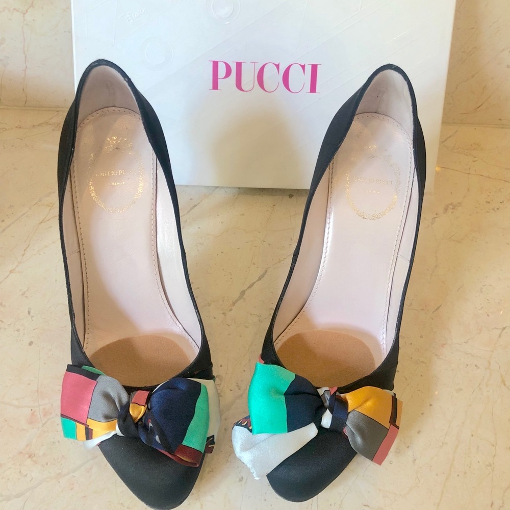 Emilio Pucci Satin pump